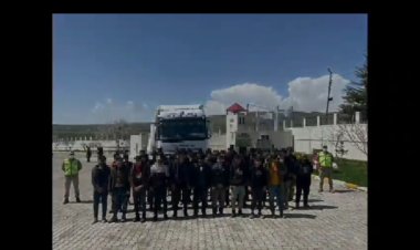 VAN'DA 204 DÜZENSİZ GÖÇMEN VE 45 ORGANİZATÖR YAKALANDI!