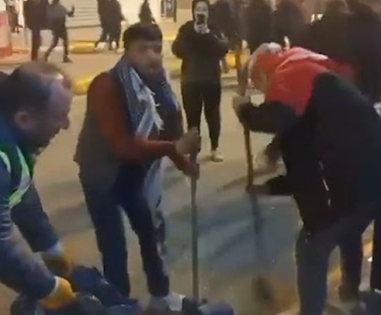 VAN'DA SOKAKLARI TEMİZLEME SEFERBERLİĞİ!