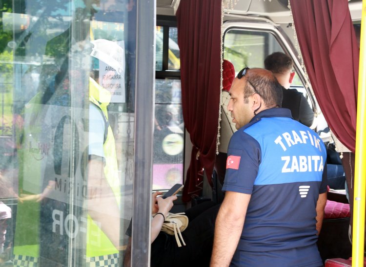 ARTAN ŞİKAYETLER ÜZERİNE BÜYÜKŞEHİR TOPLU TAŞIMA ARAÇLARINA DENETİM YAPTI
