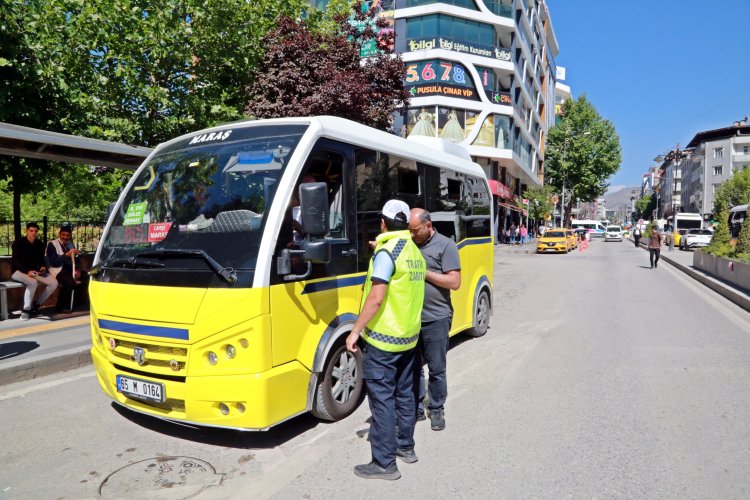 ARTAN ŞİKAYETLER ÜZERİNE BÜYÜKŞEHİR TOPLU TAŞIMA ARAÇLARINA DENETİM YAPTI