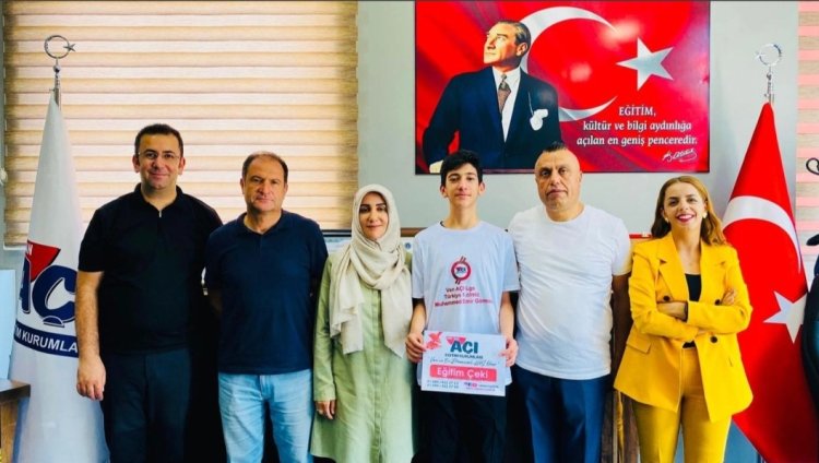 VAN'DA, 2024 LGS ŞAMPİYONLARINDAN BİRİ AÇI DERSANESİ'NDEN! 