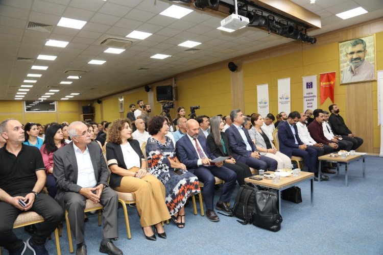 VAN'DA ‘DEPREMSELLİK GERÇEĞİ' KONULU SEMİNER DÜZENLENDİ!