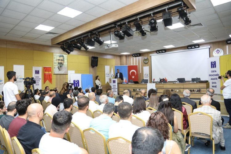 VAN'DA ‘DEPREMSELLİK GERÇEĞİ' KONULU SEMİNER DÜZENLENDİ!