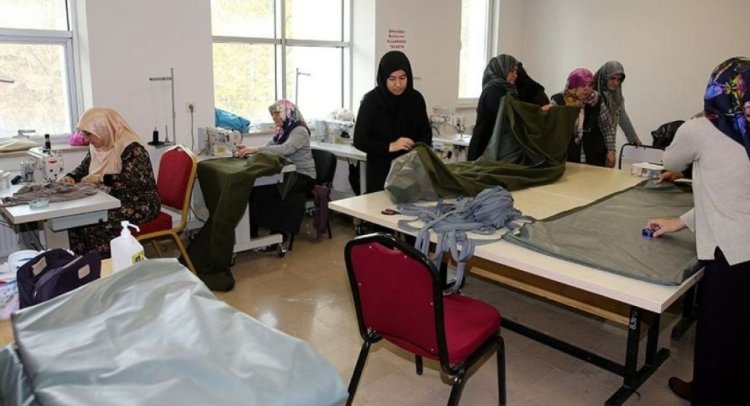 USTA ÖĞRETİCİLERİN 2 AYDIR ÖDENMEYEN MAAŞLARI MECLİSE TAŞINDI