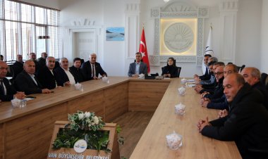 EŞBAŞKANLAR ŞOFÖR ESNAFI İLE BİRARAYA GELDİ 