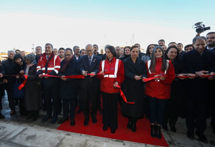 AKOM BİNASI HİZMETE AÇILDI 