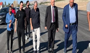 Burhan Kayatürk: Havalimanı Erken Açılabilir Müjdesi!