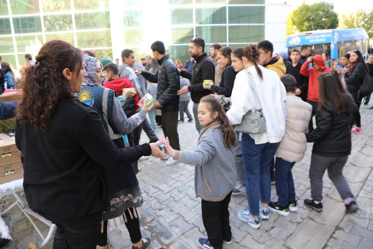 ÖZEL GEREKSİNİMLİ ÇOCUKLAR GÖNÜLLERİNCE EĞLENDİ