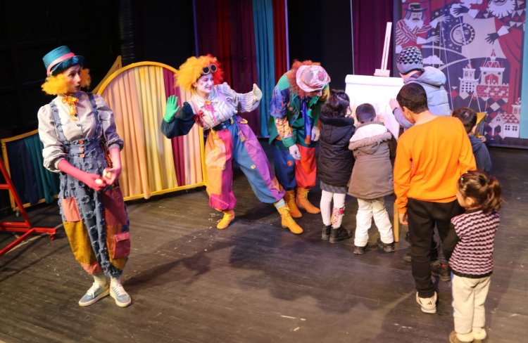 Van’da Sanat Engel Tanımıyor: Özel Gereksinimli Bireyler Tiyatroyla Buluştu