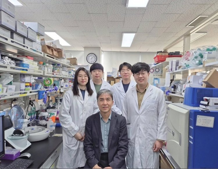 Tıpta Devrim: Kanserli Hücreler "Terbiye Edildi"