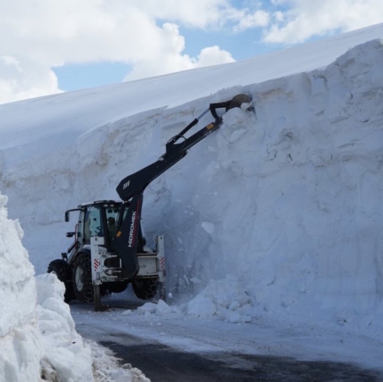 Muş’ta Kar Kalınlığı 6 Metreyi Aştı!