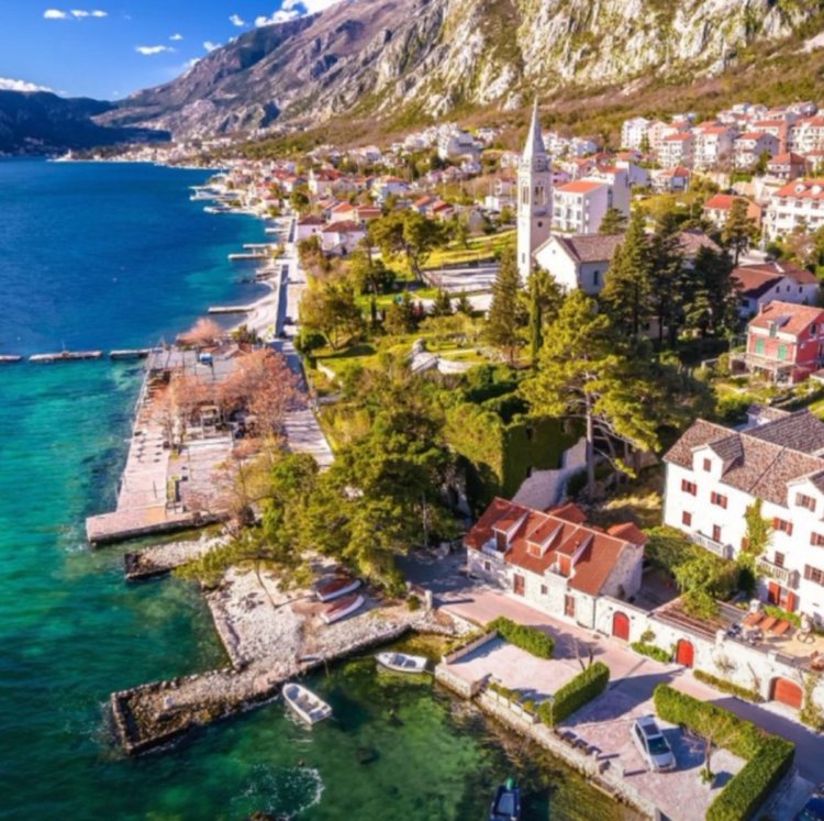 Karadağ’dan Vize Hamlesi: Rusya ve Belarus’a Şart, Türkiye’ye Muafiyet Uzatıldı
